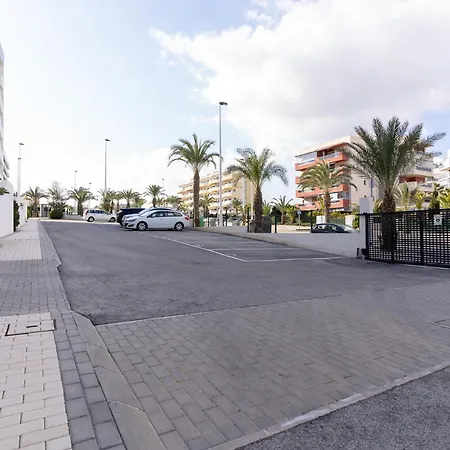 Apartment Rentafive - Nuevo - Piscina - Jardin *