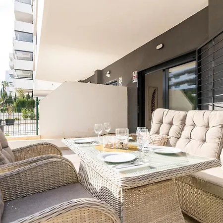 Rentafive - Nuevo - Piscina - Jardin